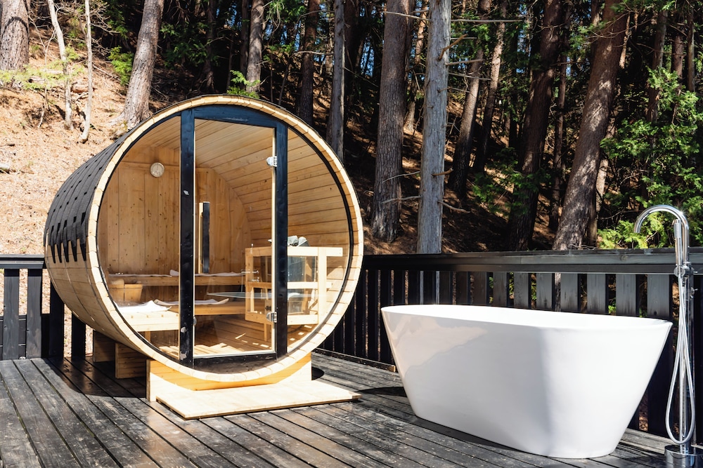 Luxury Dome Mars ベッド6台 禁煙（ペット不可） 客室14 | TOCORO. Mt.Fuji CAMP&GLAMPING