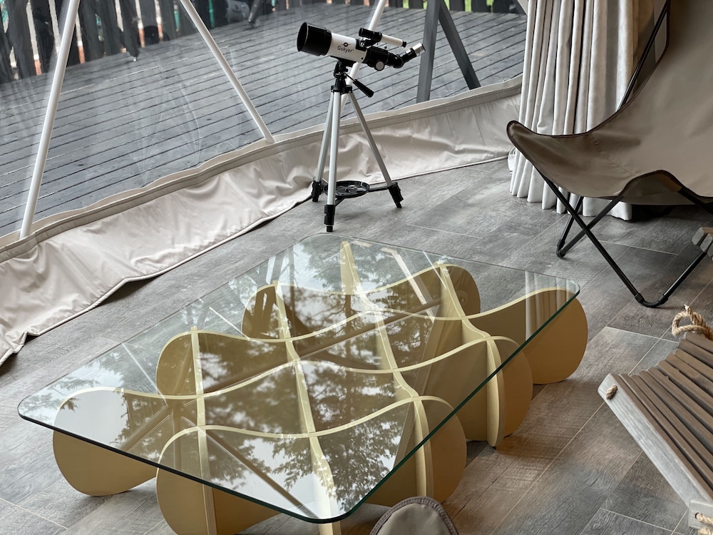 Luxury Dome Venus ベッド6台 禁煙（ペット可） 客室5 | TOCORO. Mt.Fuji CAMP&GLAMPING