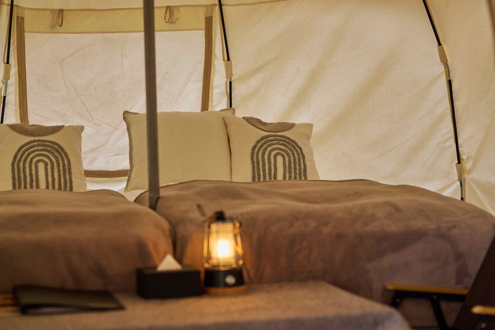 Premium Bell Tent1 ベッド3台 禁煙(ペット可) 客室14 | TOCORO. Mt.Fuji CAMP&GLAMPING