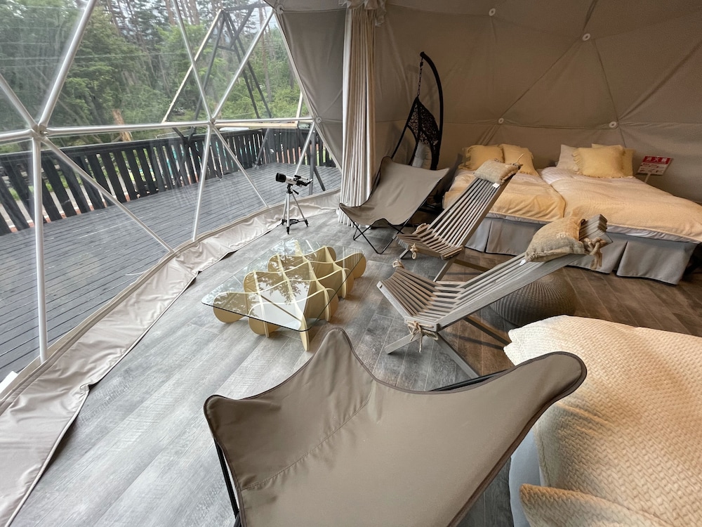 Luxury Dome Venus ベッド6台 禁煙（ペット可） 客室4 | TOCORO. Mt.Fuji CAMP&GLAMPING