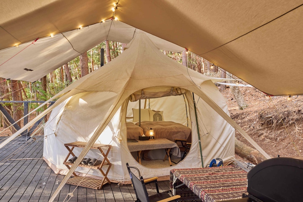 Premium Bell Tent1 ベッド3台 禁煙(ペット可) 客室13 | TOCORO. Mt.Fuji CAMP&GLAMPING