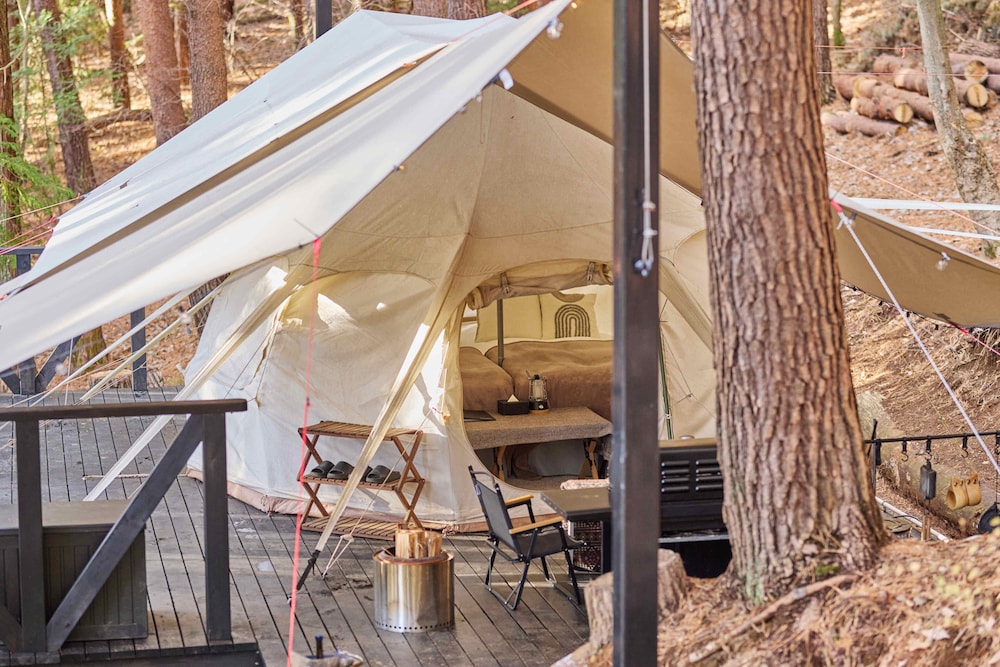 Premium Bell Tent1 ベッド3台 禁煙(ペット可) 客室22 | TOCORO. Mt.Fuji CAMP&GLAMPING