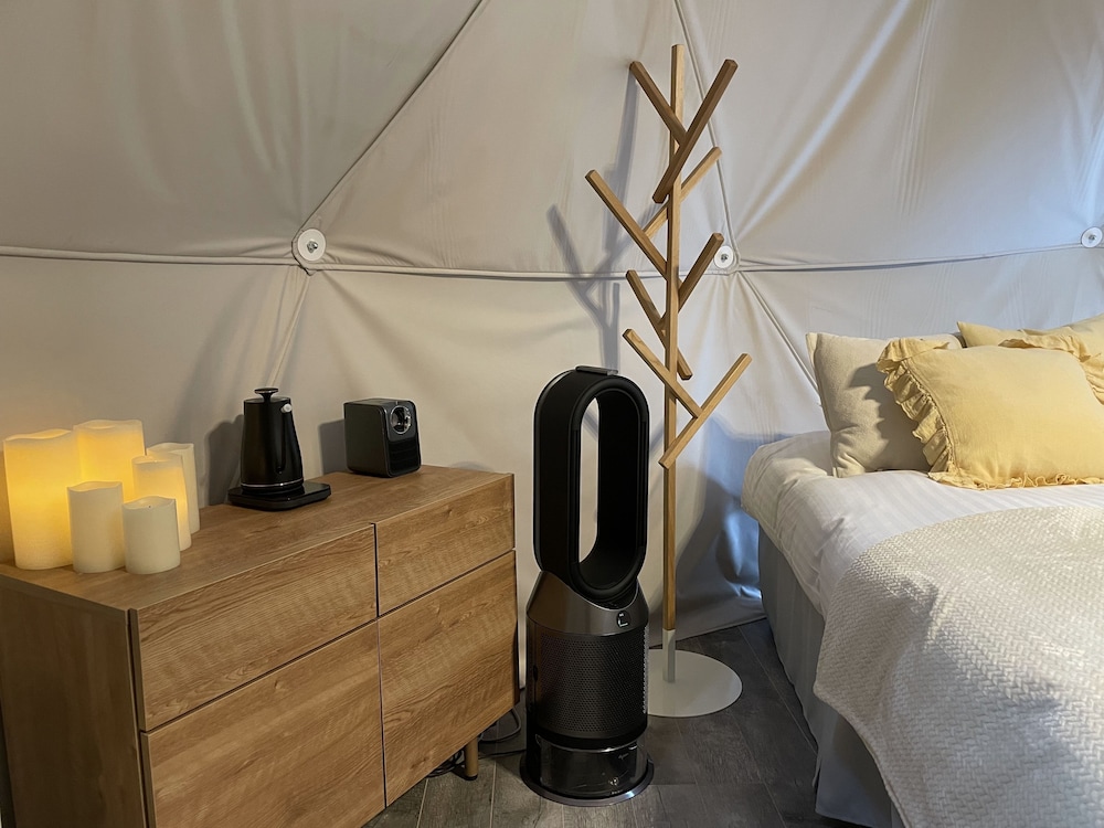 Luxury Dome Venus ベッド6台 禁煙（ペット可） 客室6 | TOCORO. Mt.Fuji CAMP&GLAMPING