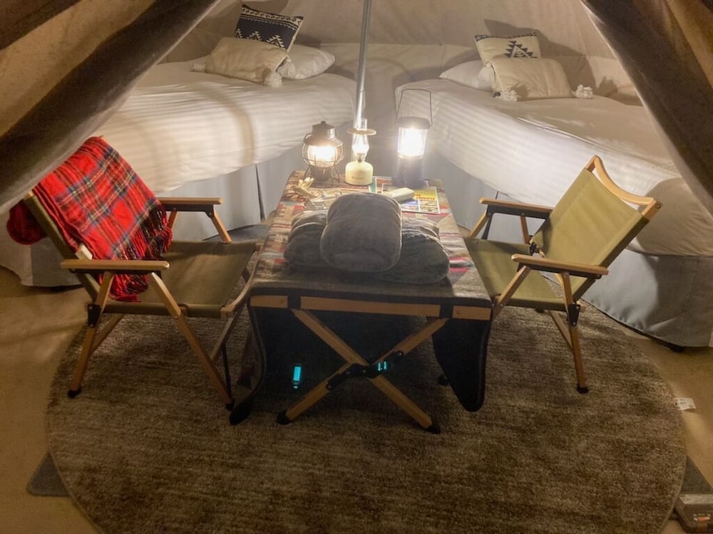 Premium Bell Tent2 ベッド3台 禁煙 （ペット可） 客室4 | TOCORO. Mt.Fuji CAMP&GLAMPING