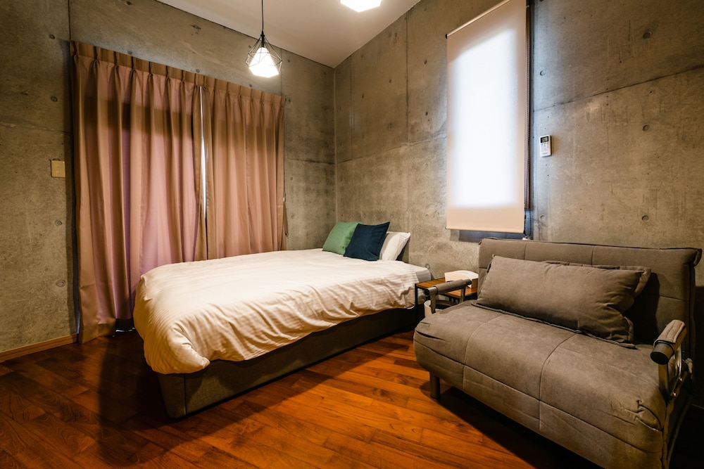 Pine House in Ginoza 一棟貸し, 禁煙 (ビーチフロント) 客室2 | Pine House in Ginoza