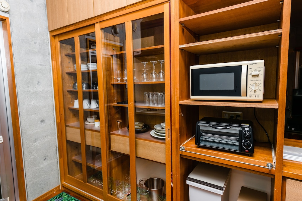 Pine House in Ginoza 一棟貸し, 禁煙 (ビーチフロント) 電子レンジ0 | Pine House in Ginoza