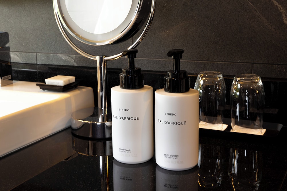 クラシック ルーム ダブルベッド 2 台 (Slope View) 客室2 | ANAインターコンチネンタル安比高原リゾート by IHG