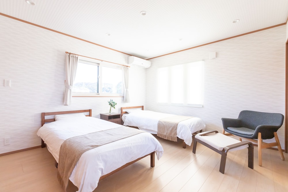 ベーシック ヴィラ 客室1 | SEASIDE HOUSE YASUTAKETEI