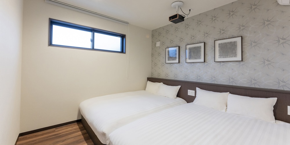 [ペット同室不可]8名定員 禁煙（105） 客室1 | Rakuten STAY 日光宝殿