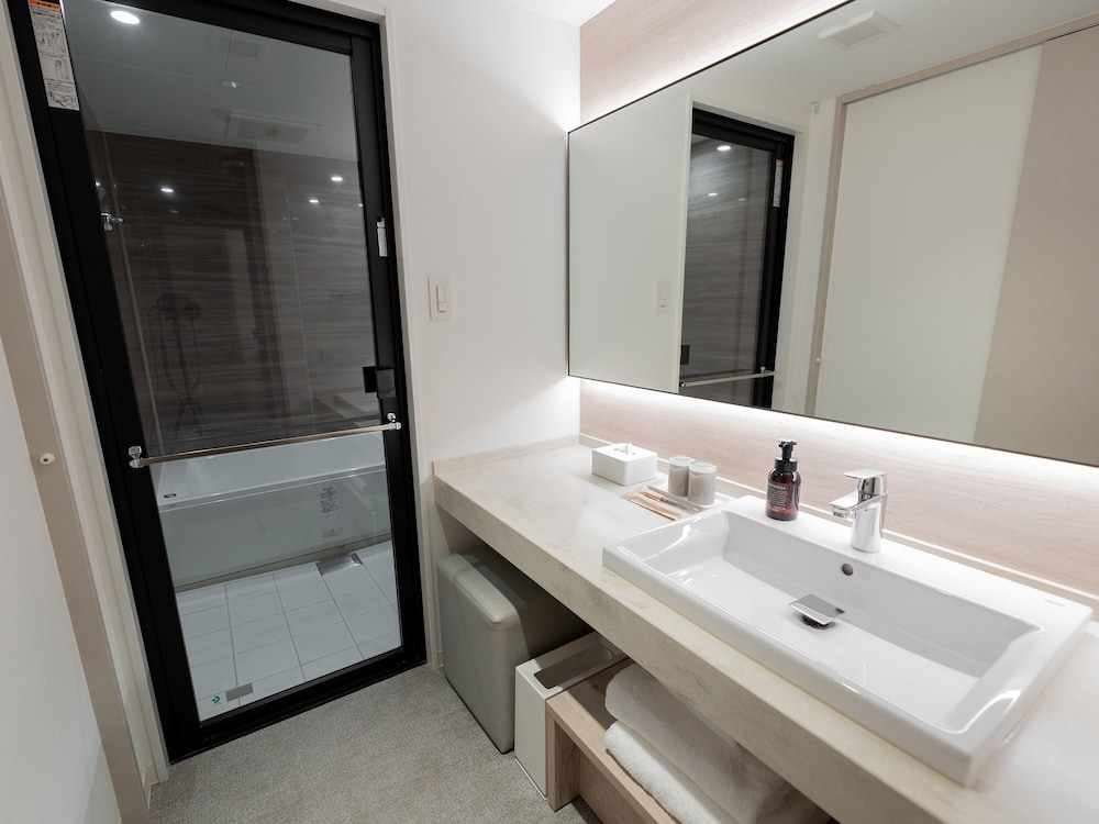 スタンダード ダブルルーム 禁煙 バスルーム0 | HOTEL THE LEBEN OSAKA