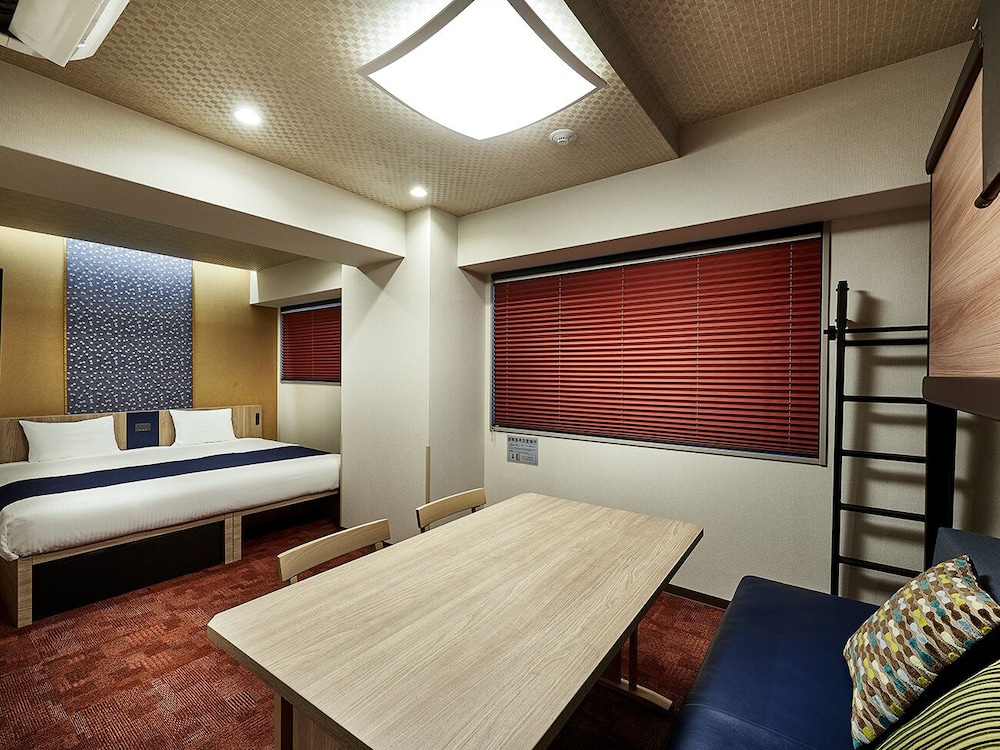 スーペリア キングルーム 禁煙 客室8 | MONday Apart Premium 京都駅