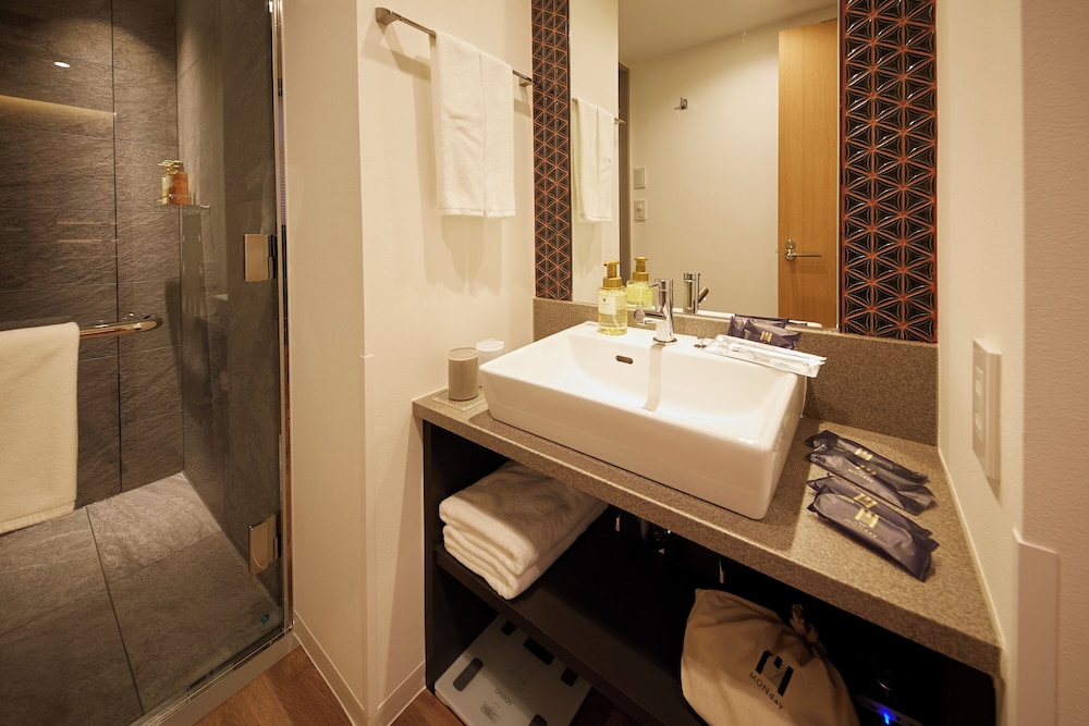 スーペリアジャパニーズ北斎 禁煙 (地下フロアへのご案内となります) 客室1 | MONday Apart Premium 京都駅