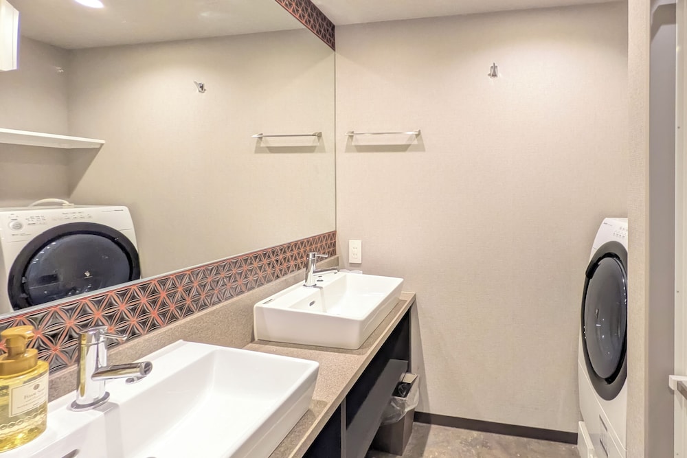 グランジャパニーズルーム 禁煙 (1~5名) (地下フロアへのご案内となります) 客室5 | MONday Apart Premium 京都駅