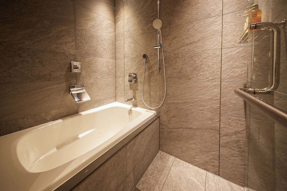 スーペリアジャパニーズ北斎 禁煙 (地下フロアへのご案内となります) バスルーム0 | MONday Apart Premium 京都駅