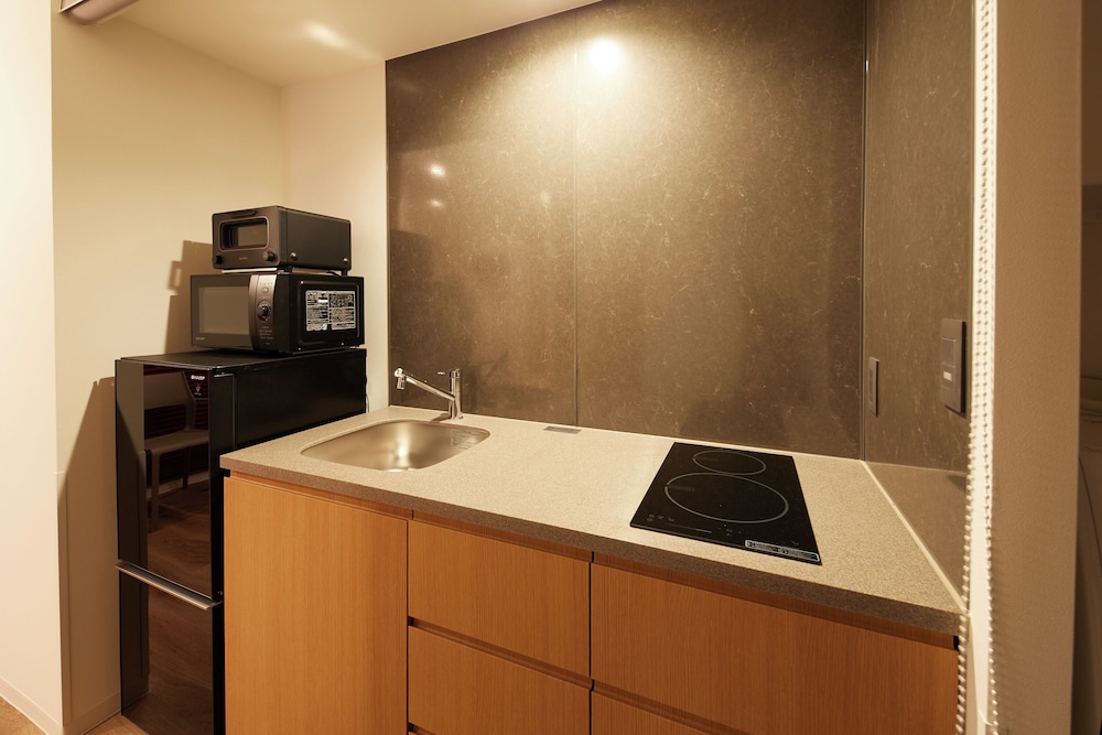 スーペリアジャパニーズ北斎 禁煙 (地下フロアへのご案内となります) 専用キッチン0 | MONday Apart Premium 京都駅