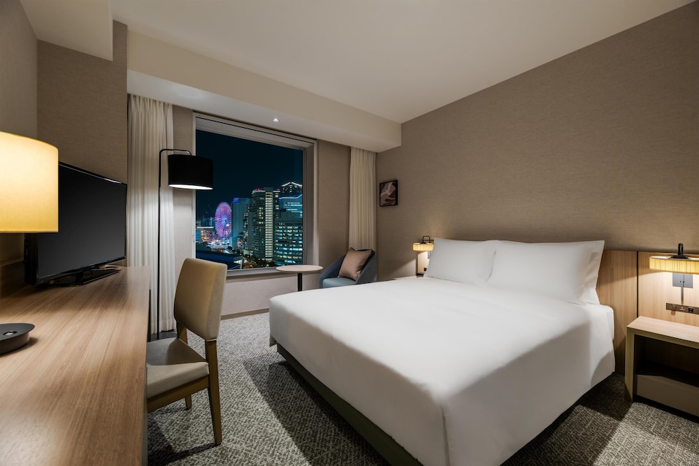 ルーム クイーンベッド 1 台 オーシャンビュー (Guest, High Floor) 客室1 | ヒルトン・ガーデン・イン横浜みなとみらい