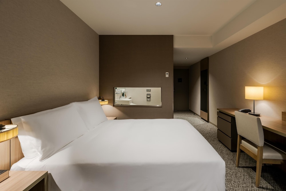 ルーム クイーンベッド 1 台 オーシャンビュー (Guest) | ヒルトン・ガーデン・イン横浜みなとみらい