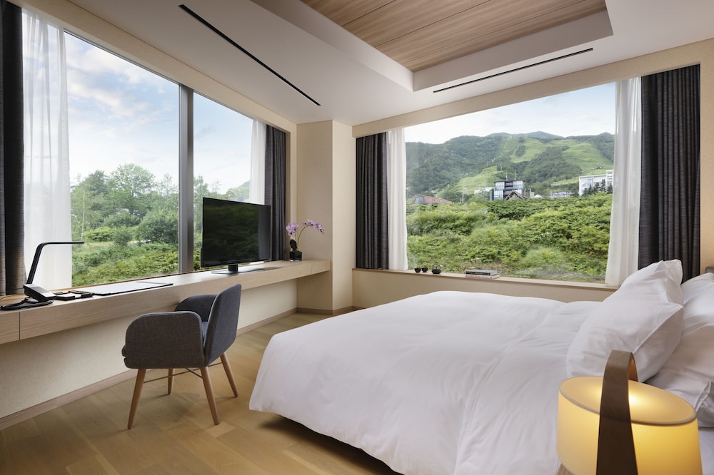 3ベッドルームアンヌプリ スイート 禁煙 客室1 | 雪ニセコ