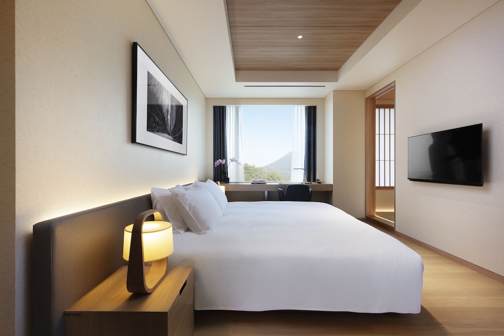 2ベッドルームビレッジ スイート (畳の間付) 禁煙 客室1 | 雪ニセコ