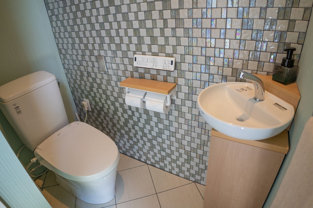 [南棟] 一棟貸し 禁煙 バスルーム0 | 海宙道 Sea Space Road