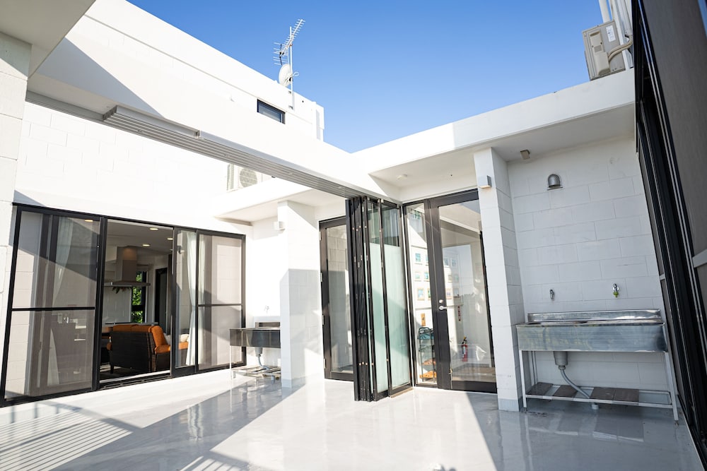 [南棟] 一棟貸し 禁煙 テラス / パティオ1 | 海宙道 Sea Space Road