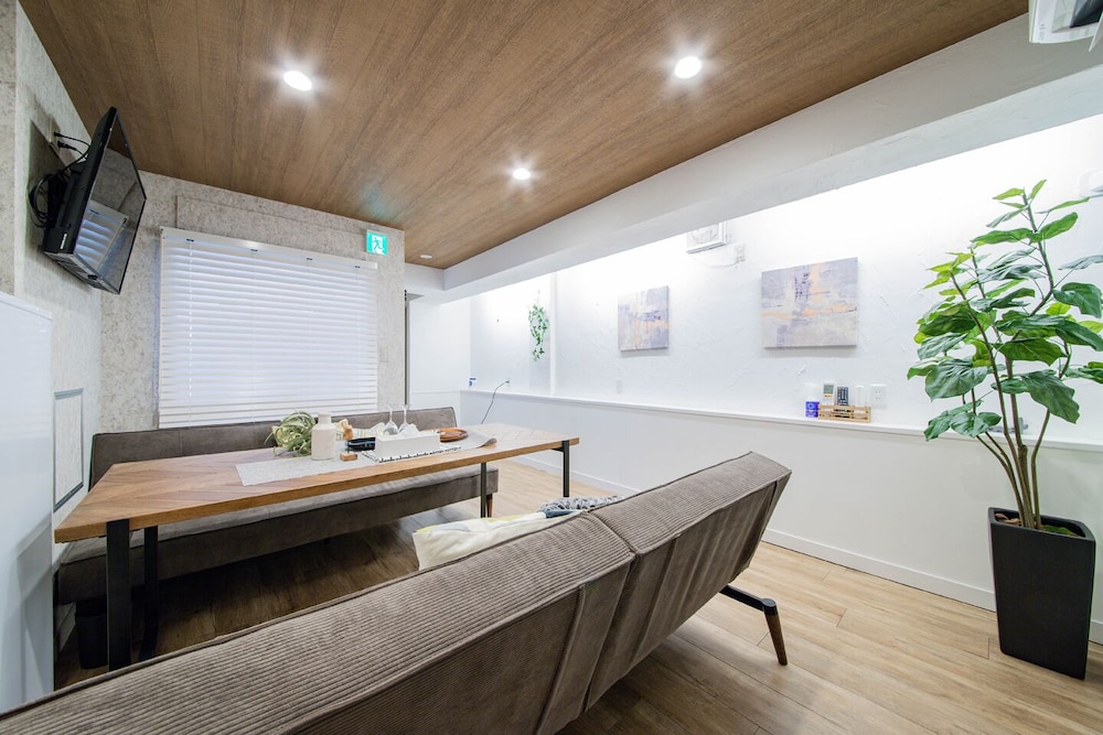 アパートメント リビング エリア1 | THE HARMONY