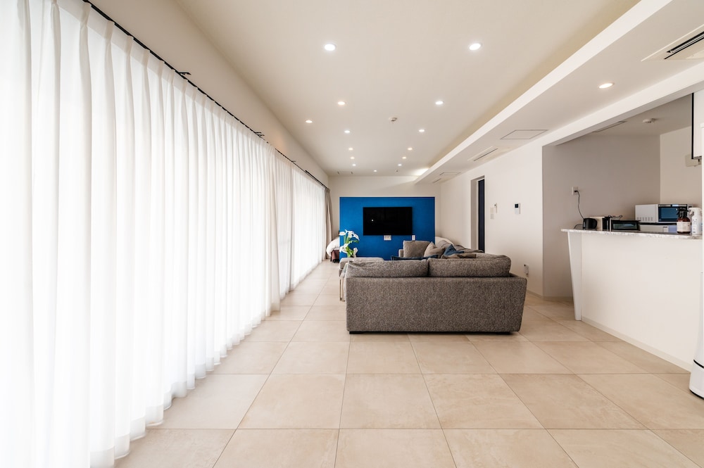 ヴィラ 禁煙 リビング エリア6 | Villa Alyssum 宮古島