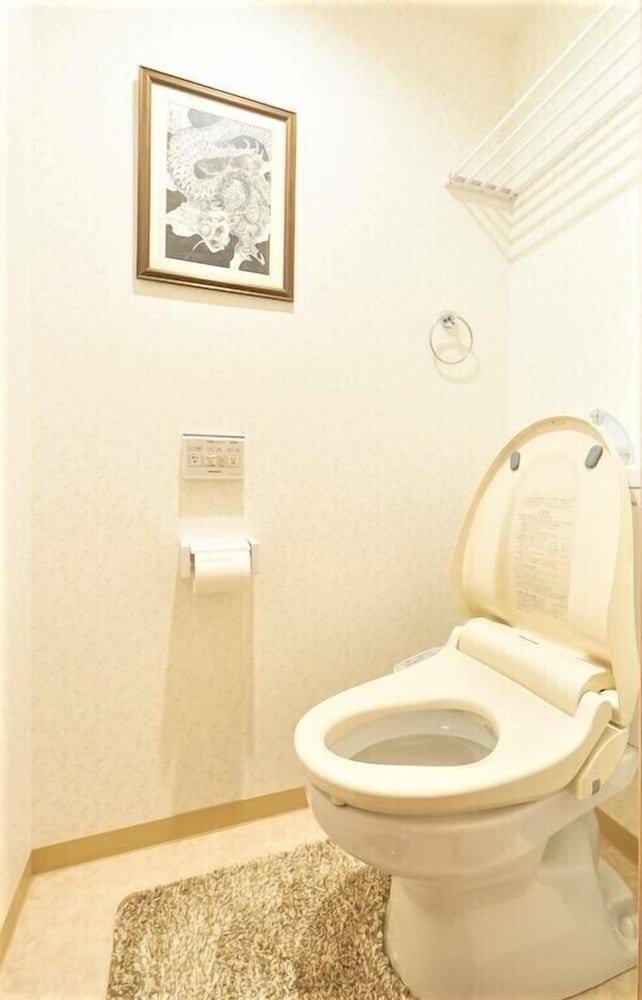 ファミリー 4 人部屋 バスルーム0 | 優宿 @ 伏見稲荷