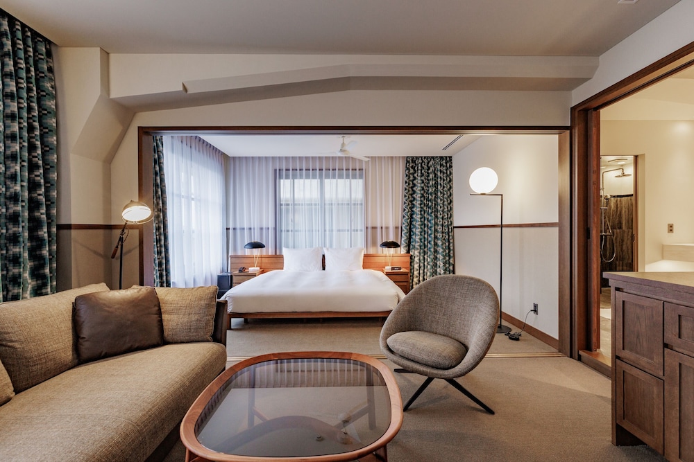 ジュニアスイート ラウンジ利用込 (旧任天堂本社社屋) 禁煙 | 丸福樓