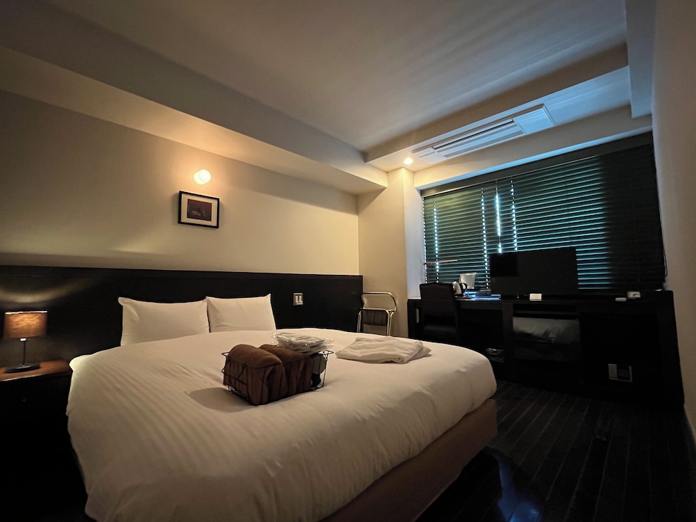 デラックス ダブルルーム 客室1 | サットンプレイスホテル上野