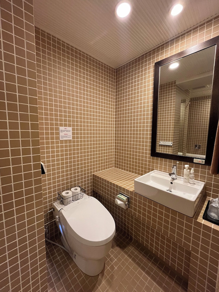 スタンダード ツインルーム バスルーム0 | サットンプレイスホテル上野