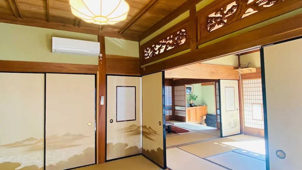 古民家C棟 客室4 | 一宿一景一生縁・市原 - キャンプサイト