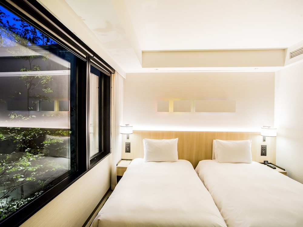 プレミアム ルーム シングルベッド 2 台 浴槽 客室2 | ハイアット プレイス 京都