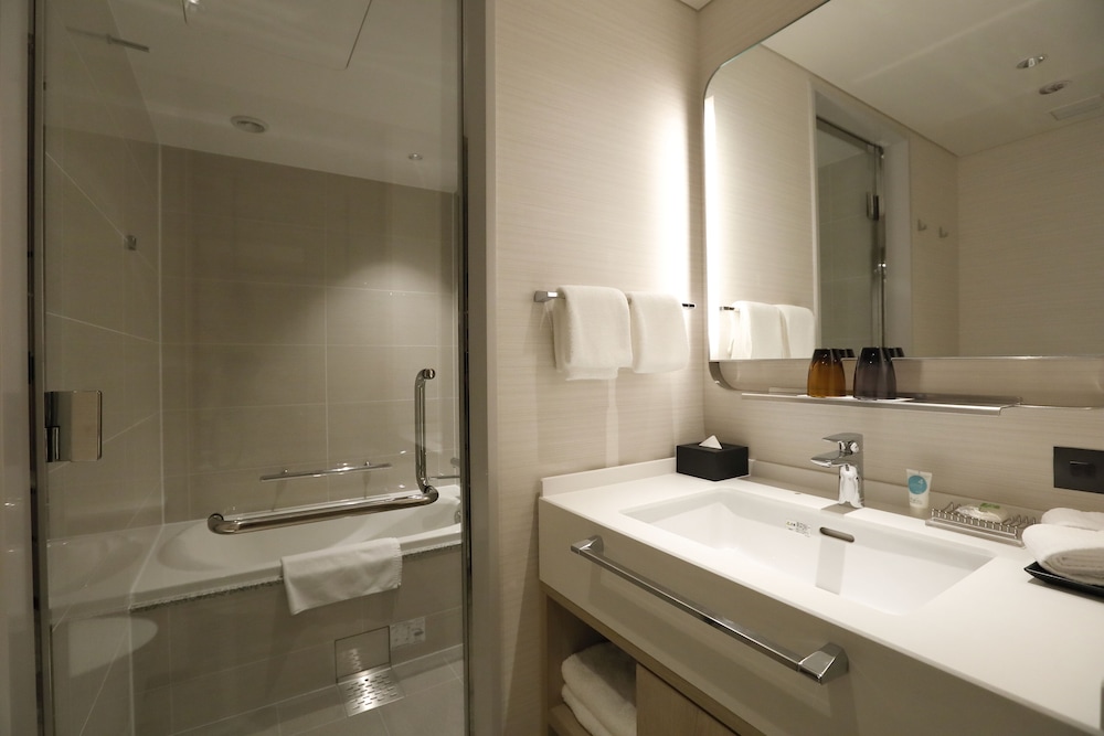 スタンダード ルーム 浴槽 (2 Twin Beds) バスルーム0 | ハイアット プレイス 京都