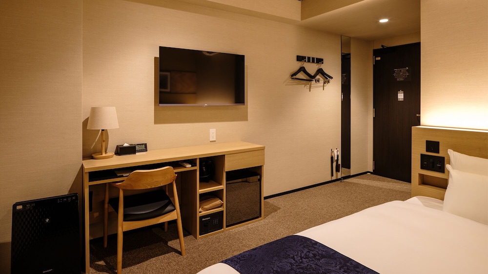 スタンダード ダブルルーム 禁煙 客室2 | ホテル SUI 浜松
