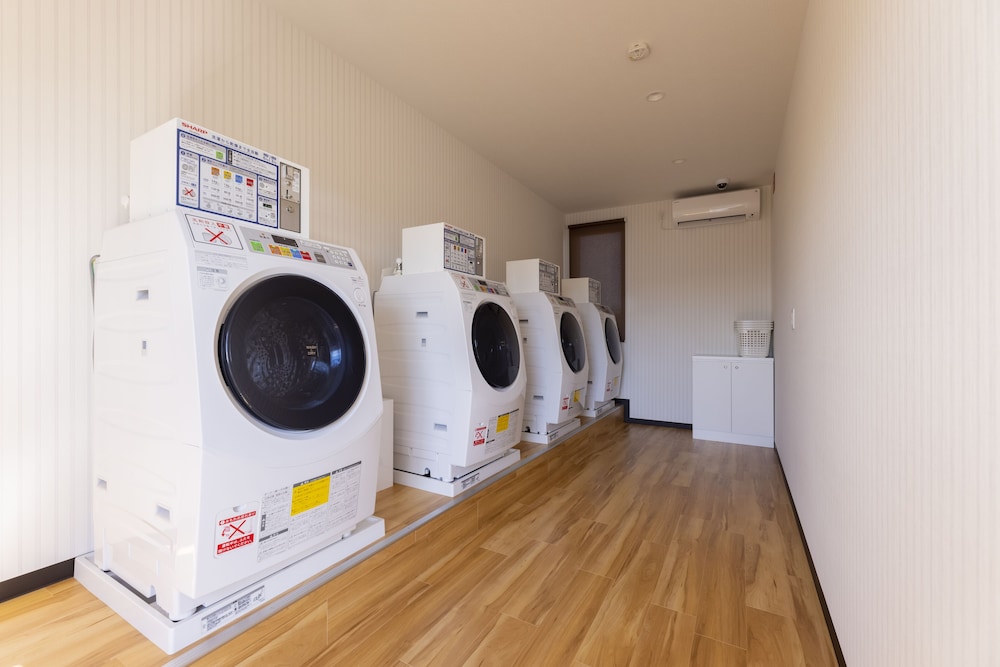 ランドリー ルーム1 | HOTEL R9 The Yard 東近江