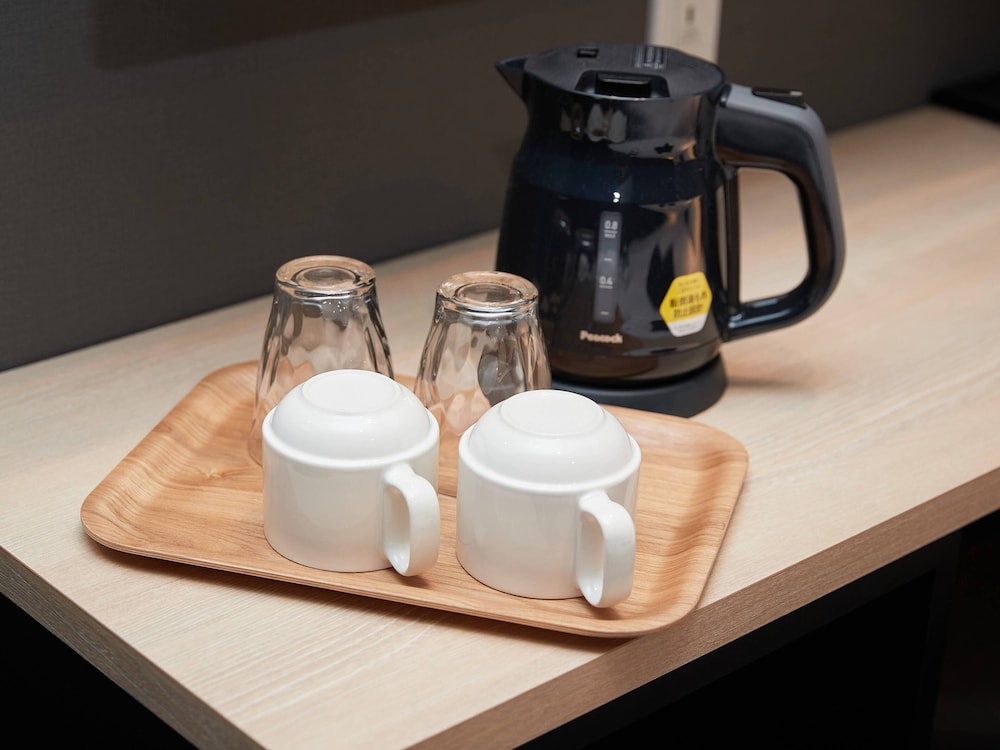 スタンダード 4 人部屋 客室の設備とサービス1 | CABIN&HOTEL CONSTANT NAHA