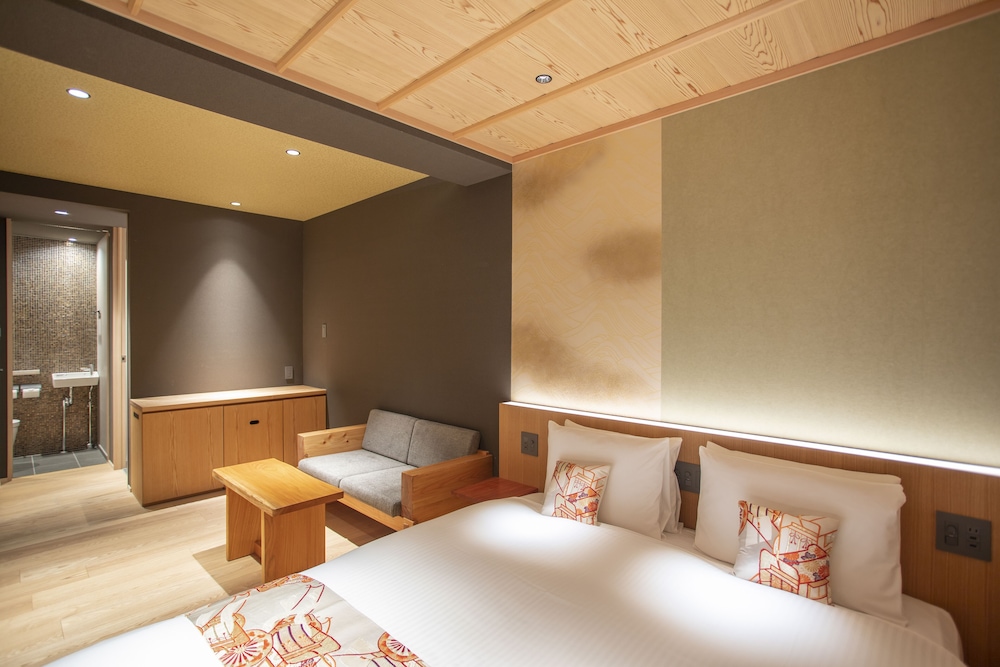 クイーンルーム シャワー付き (禁煙) 客室5 | ホテルレガスタ京都東山三条