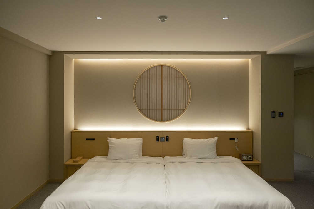 エグゼクティブスイートツイン 禁煙 客室13 | moksa Rebirth Hotel