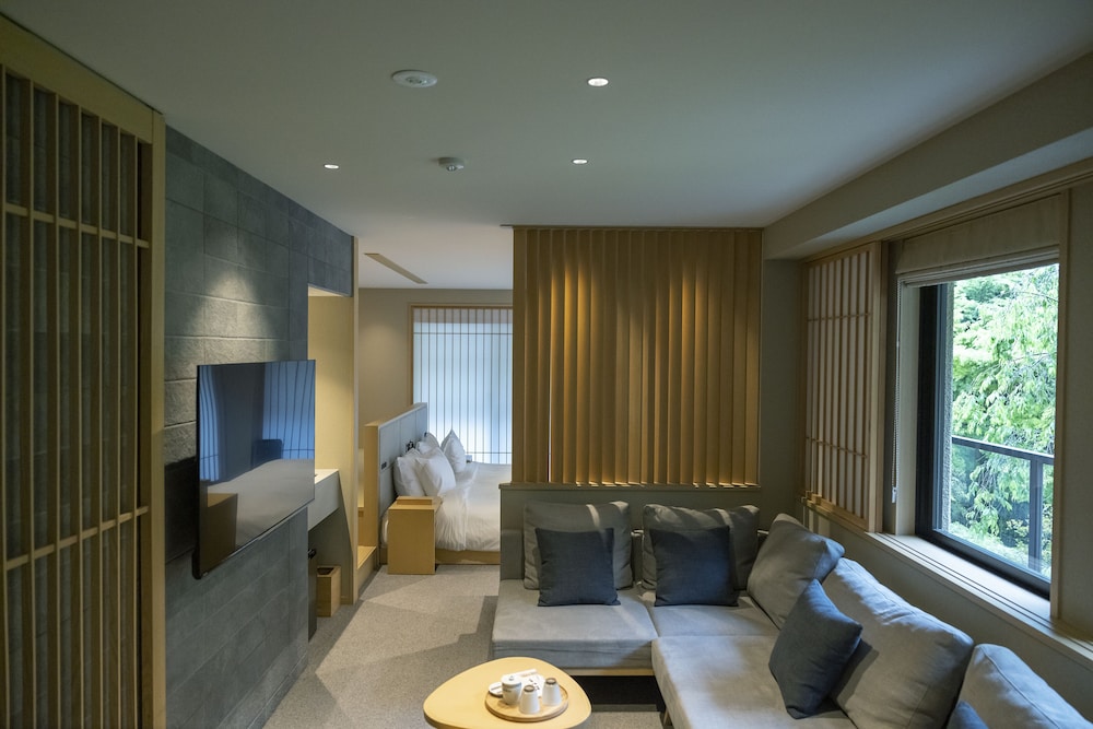 ジュニアスイートガーデンツイン 禁煙 客室6 | moksa Rebirth Hotel