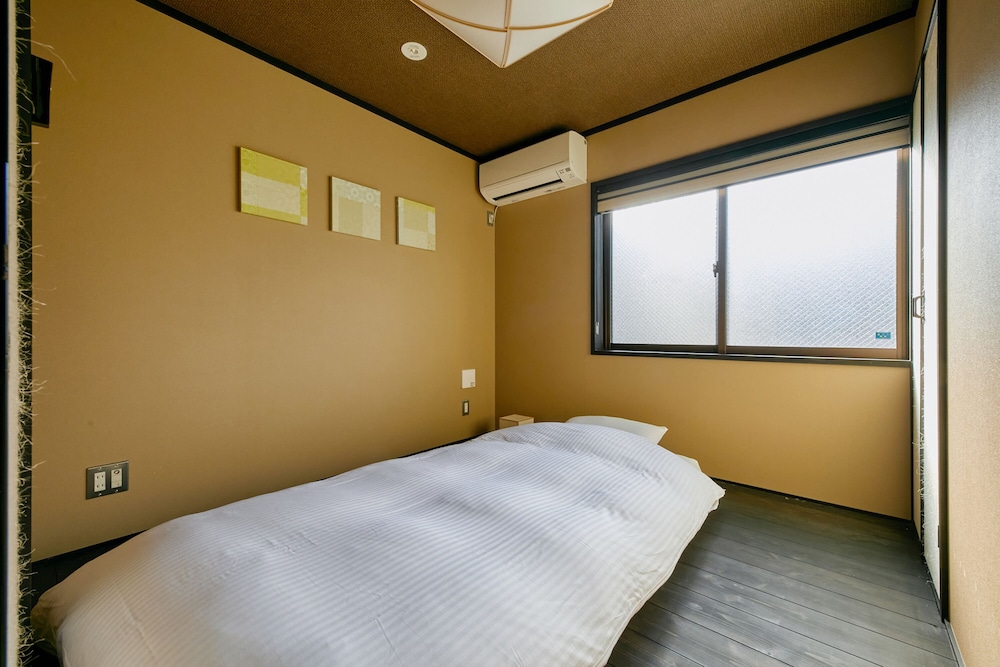 クラシック タウンホーム 客室3 | 鈴 京都八坂南