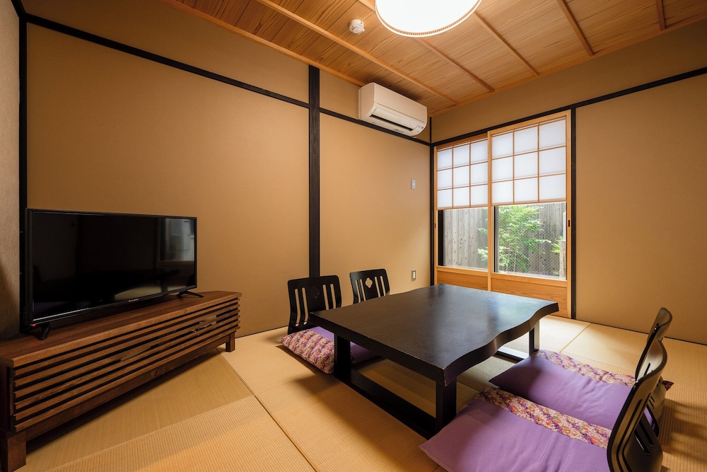 クラシック タウンホーム | 鈴 京都八坂南