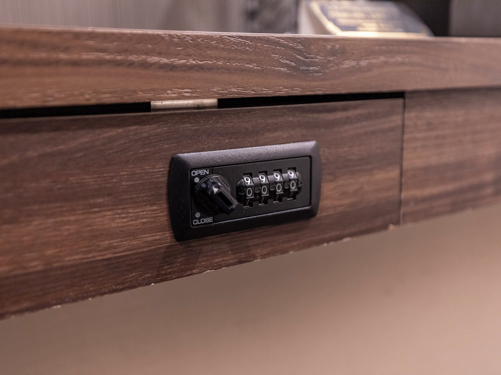 デラックス ツインルーム 禁煙 客室15 | トラストホテル