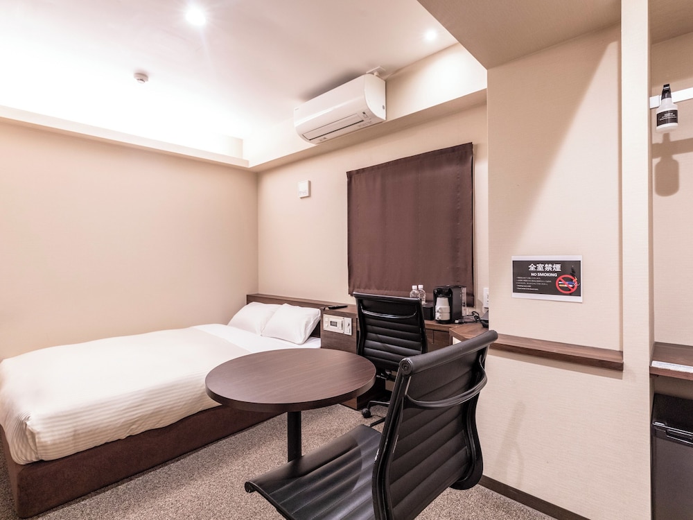 スタンダード ダブルルーム 禁煙 客室6 | トラストホテル