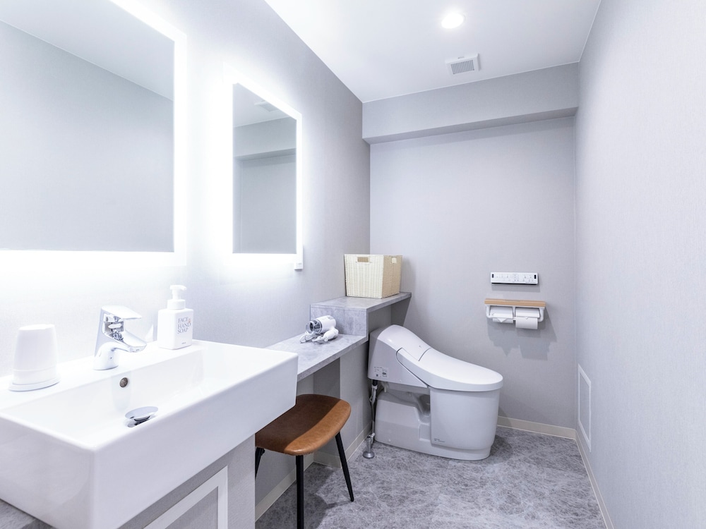 デラックス ツインルーム 禁煙 バスルーム0 | トラストホテル