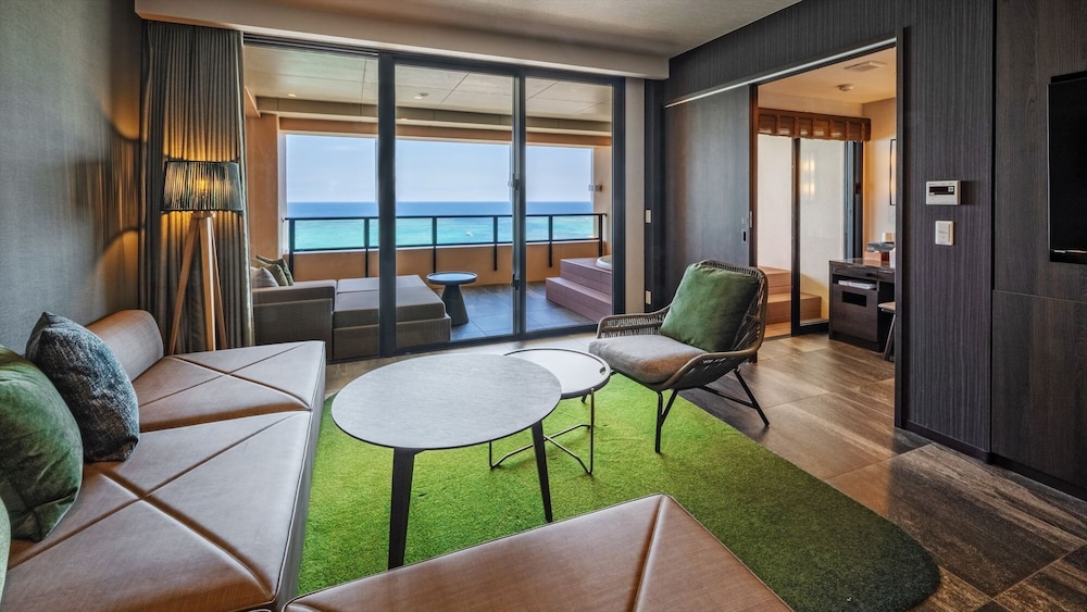 オーシャンテラスデラックスルーム(2名定員) 客室6 | AQUASENSE Hotel & Resort