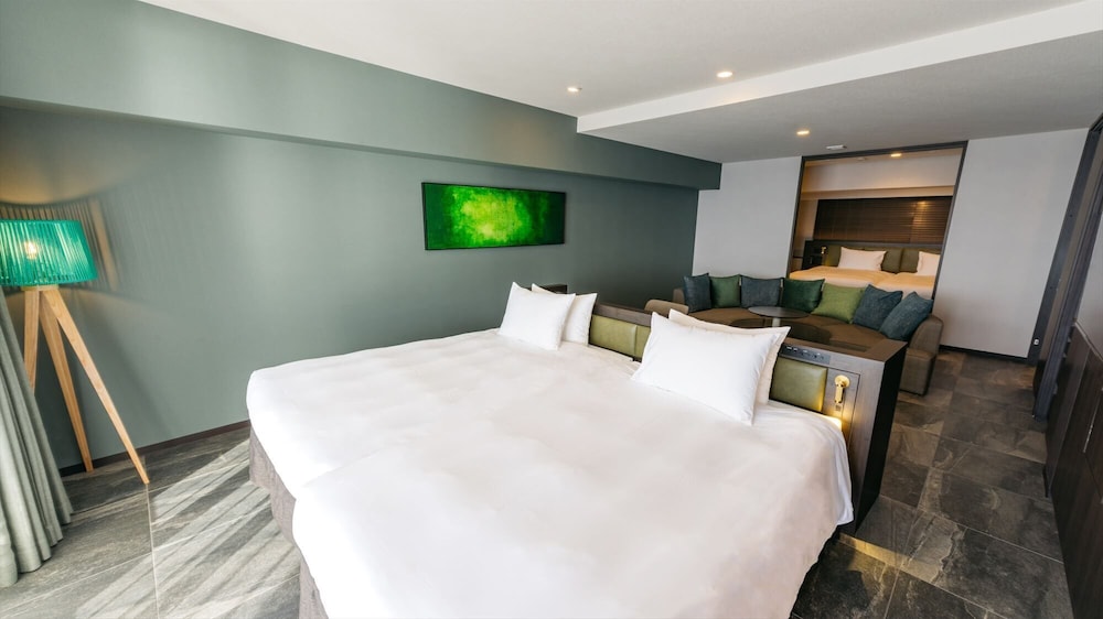 コーナーオーシャンスイート 客室9 | AQUASENSE Hotel & Resort
