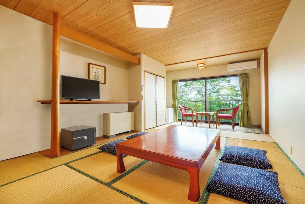 [禁煙] 和室10畳 | ほったらかしの宿 ゆうふり那須高雄温泉ロッジ