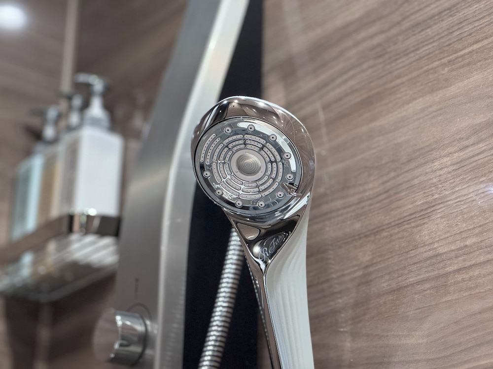 ダブルルーム 禁煙 バスルーム1 | ホテル京阪 天満橋駅前