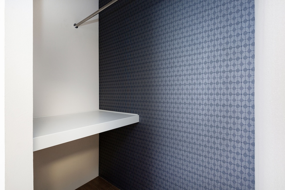 ワードローブ1 | IDEAL Fukushima